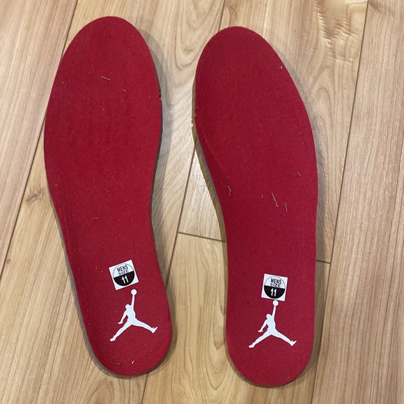 Jordan 3 “Cardinal red” - Size 11 - Lightly used - Replacement box - Picture 7 of 8